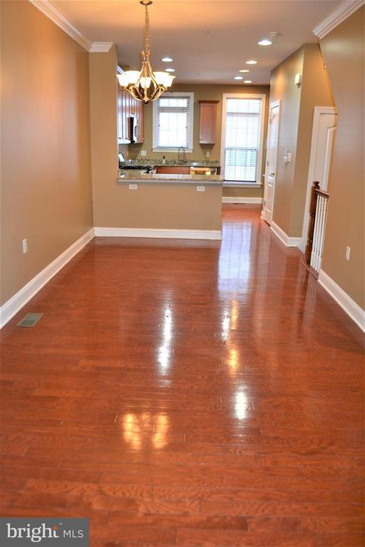 426 N Thomas St in Arlington, VA - Building Photo - Building Photo