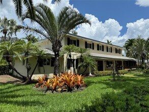 13250 SW 72nd Ave in Miami, FL - Building Photo - Building Photo