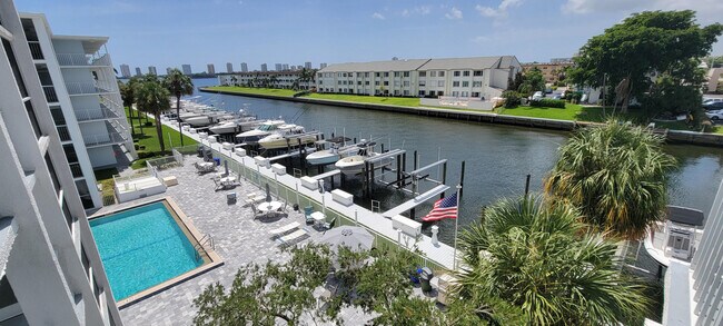 property at 108 Paradise Harbour Blvd