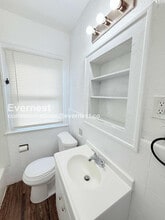 15812 Kentucky St in Detroit, MI - Building Photo - Building Photo