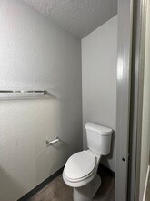Powell Butte Townhomes in Portland, OR - Foto de edificio - Interior Photo