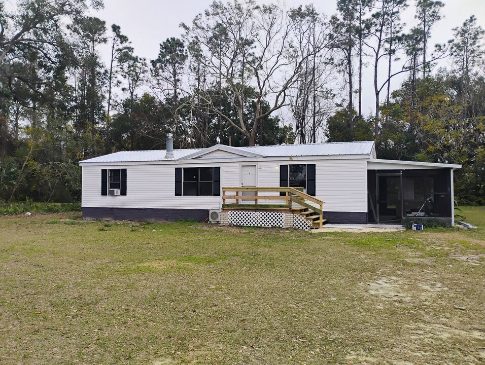 11000 SE Maricamp Rd in Ocala, FL - Building Photo