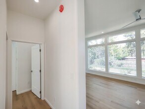 746 NE Revere Ave in Bend, OR - Building Photo - Building Photo