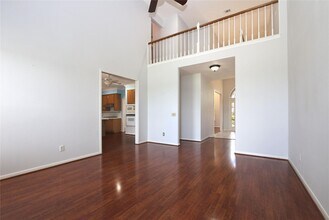 10419 Pearl Dr in Houston, TX - Building Photo - Building Photo