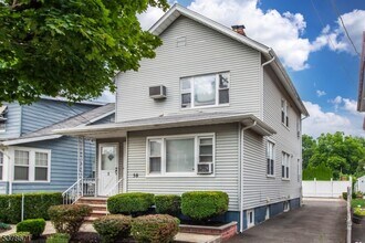 58 Wallace St in Belleville, NJ - Foto de edificio - Building Photo
