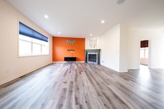 7170 Archer Trl in Inver Grove Heights, MN - Building Photo - Building Photo