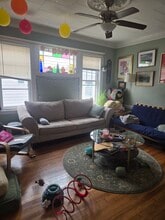 21 Bothwell Rd, Unit 1 in Boston, MA - Foto de edificio - Building Photo