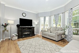 2155 N Millstone Dr in Lake Villa, IL - Building Photo - Building Photo