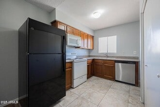 127 S Outpost Rd in Apache Junction, AZ - Building Photo - Building Photo