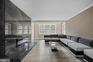 415 City Ave in Merion Station, PA - Building Photo