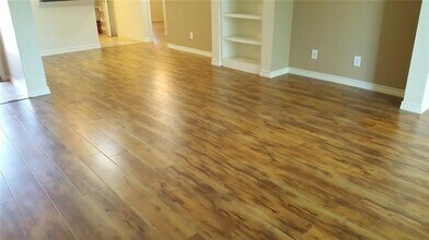 6000-5 Shepherd Mountain Cove in Austin, TX - Building Photo - Building Photo