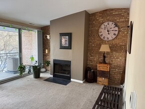 6019 Forest View Rd in Lisle, IL - Building Photo - Building Photo