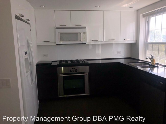 1833 Lombard St-Unit -Unit B in Philadelphia, PA - Building Photo - Building Photo