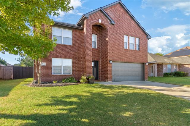 316 Oxford Dr in Roanoke, TX - Building Photo - Building Photo