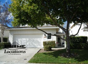 1500 Doulton Dr in Roseville, CA - Building Photo