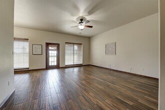 1920 Fairway Dr in Guthrie, OK - Building Photo - Building Photo