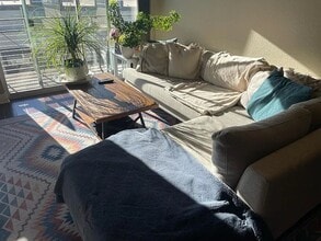 2650 W Front Vw Crescent Dr, Unit 406 in Denver, CO - Building Photo - Building Photo