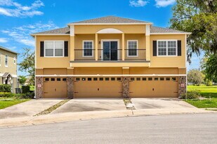 2341 Betsy Ross Ln in St. Cloud, FL - Building Photo