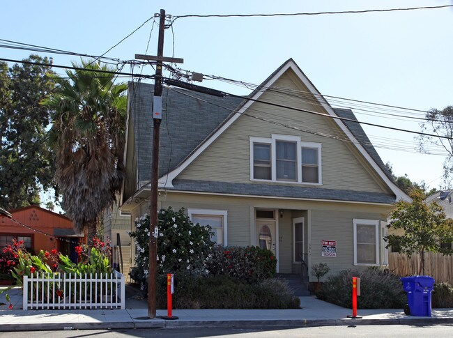 Hillcrest Victorian in San Diego, CA - Building Photo - Building Photo