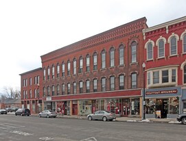 16-24 E Bank St in Albion Town Orleans, NY - Building Photo