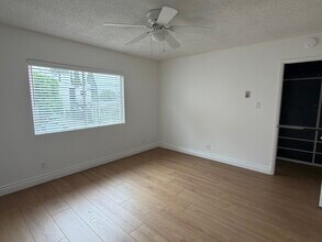 100 Hermosa Ave, Unit 1h in Long Beach, CA - Building Photo - Building Photo
