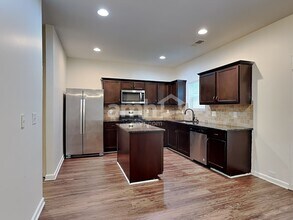 2311 Foxy Dr in Bethlehem, GA - Foto de edificio - Building Photo