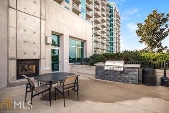 250 Pharr Rd NE-Unit -810 in Atlanta, GA - Building Photo - Building Photo