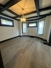 1516 Dixmont Ave in Cincinnati, OH - Foto de edificio - Building Photo