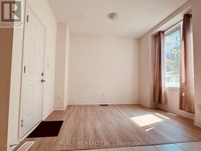 70 Chicago Ln in Markham, ON - Building Photo - Building Photo
