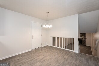 174 Slicky Rock Ct in Riverdale, GA - Building Photo - Building Photo