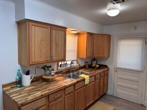 3020 Shirley Ln in Oklahoma City, OK - Building Photo - Building Photo