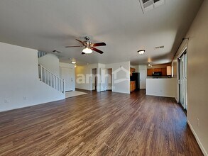 6727 W Desert Ln in Laveen, AZ - Foto de edificio - Building Photo