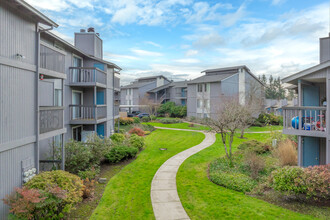 Kentbrook Apartments in Kent, WA - Foto de edificio - Building Photo