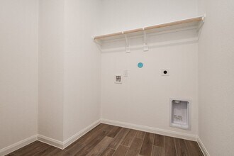 7711 Pale Petunia Trl in Katy, TX - Building Photo - Building Photo