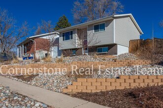 692 Bridger Dr in Colorado Springs, CO - Building Photo - Building Photo