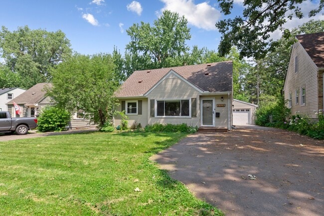 property at 6929 Newton Ave S
