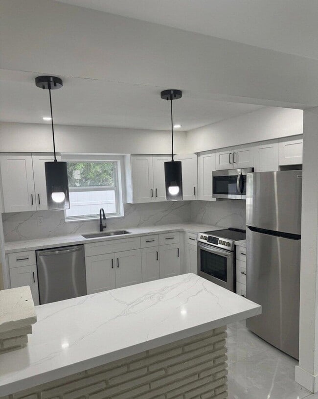 property at 29 SE 8th St