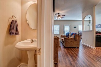 208 Hidden Creek Pt in Canton, GA - Foto de edificio - Building Photo