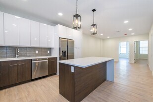 3510 Bergenline Ave in Union City, NJ - Building Photo