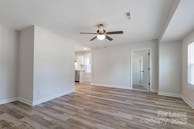 2237 Ashley Rd in Charlotte, NC - Building Photo - Building Photo