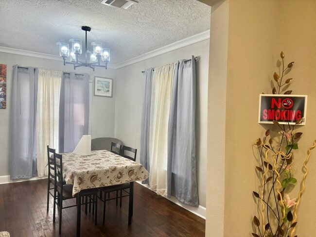property at 19 4th Ave N