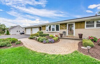 11251 158th St in Orland Park, IL - Building Photo