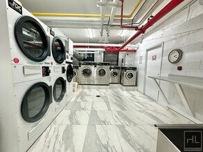 EAST 55 STREET, Unit 7H in New York, NY - Building Photo - Building Photo