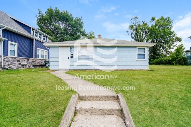 property at 906 N Adams St