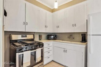 3240 Fairfield Ave in Shreveport, LA - Building Photo - Building Photo