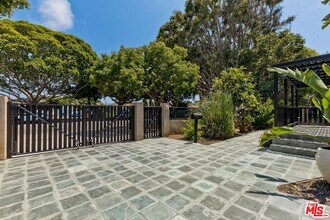 1509 Pearl St in Santa Monica, CA - Building Photo - Building Photo