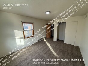 2220 S Hervey St in Boise, ID - Building Photo - Building Photo