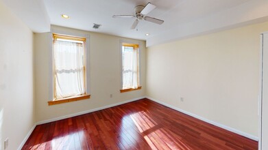 1908 Aliceanna St in Baltimore, MD - Building Photo - Interior Photo