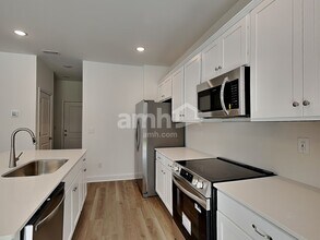 1135 Livengood Wy in Indian Trail, NC - Foto de edificio - Building Photo