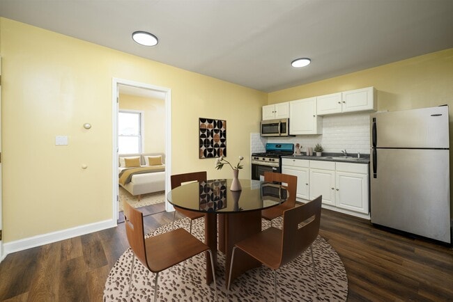 property at 135 Cambridge Ave